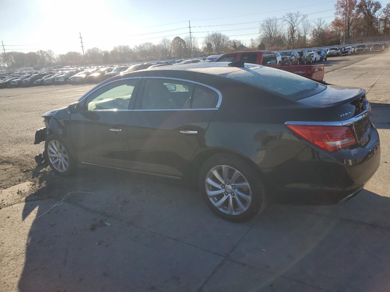 Buick LaCrosse Image 8