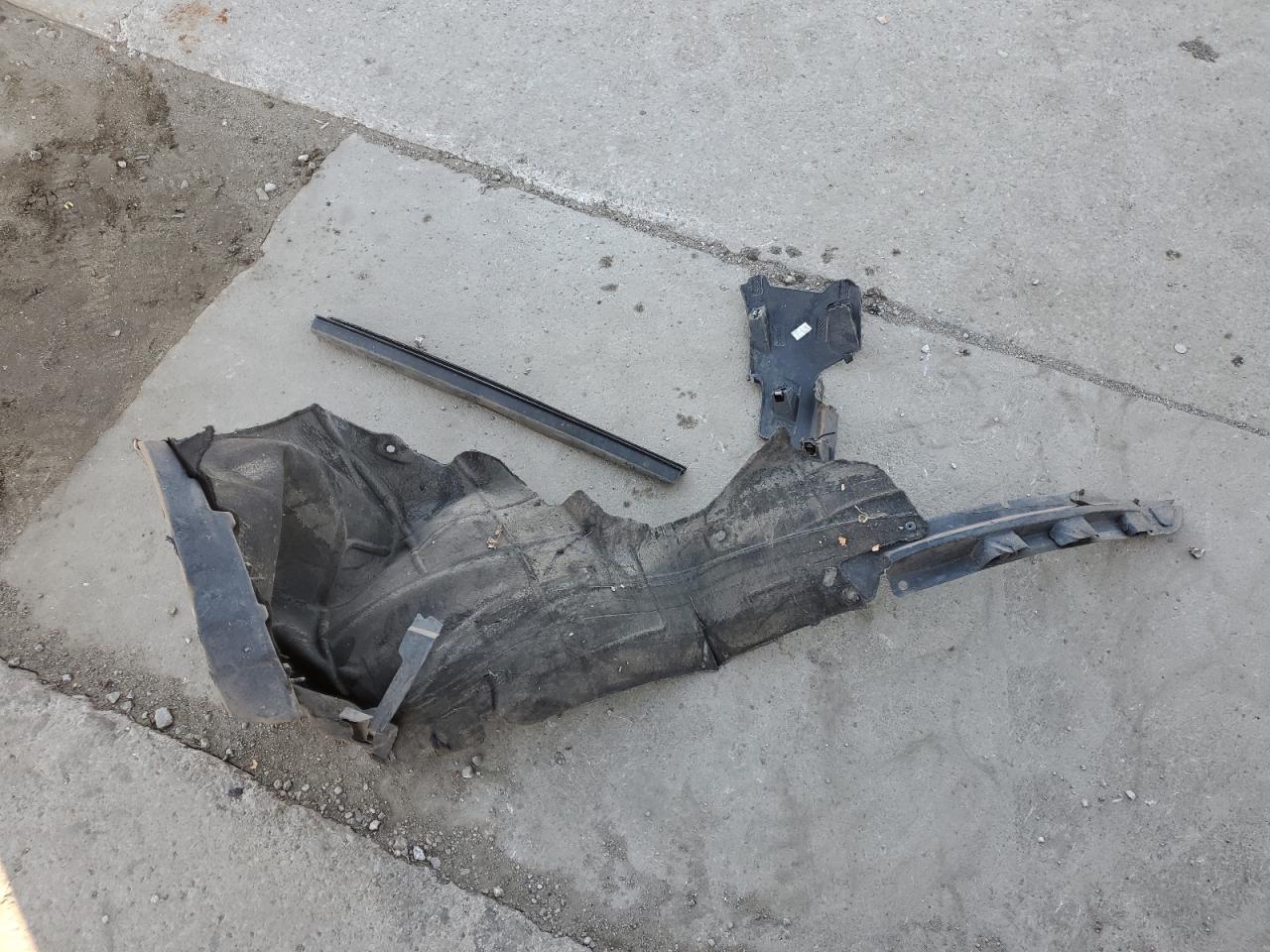 Buick LaCrosse Image 12