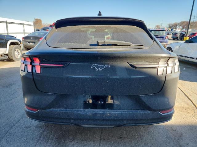 Ford Mustang Premium Image 10