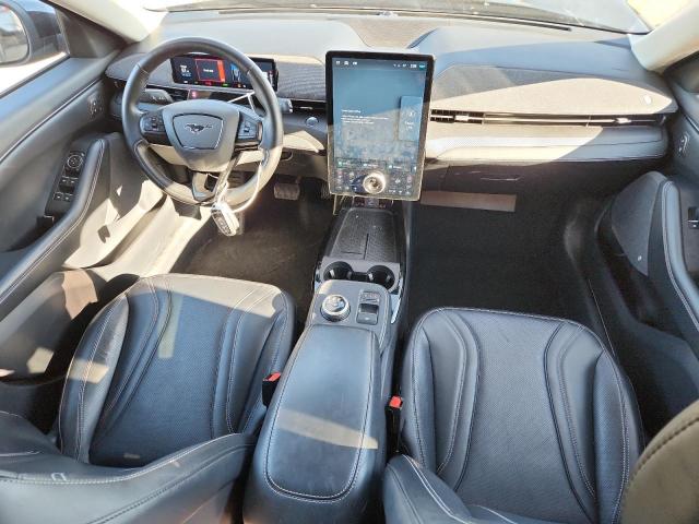 Ford Mustang Premium Image 3