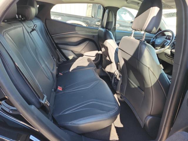 Ford Mustang Premium Image 13