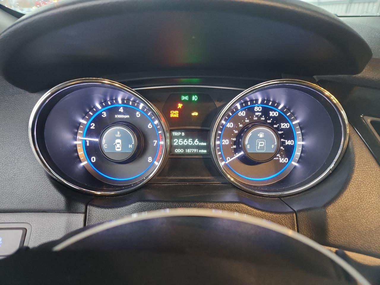 Hyundai SONATA Se Image 11