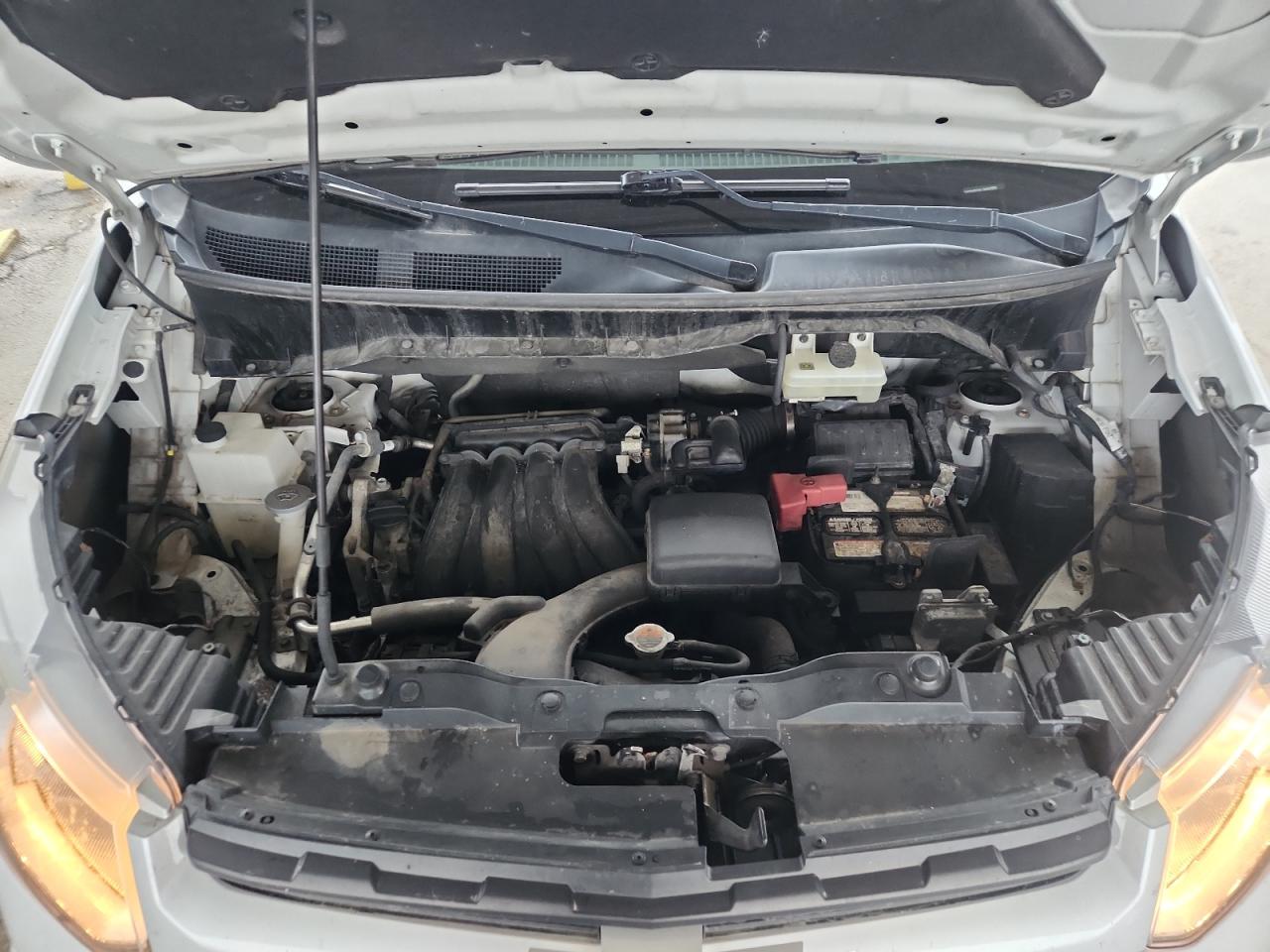 Chevrolet Express Ls Image 3