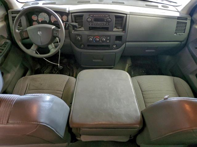 Dodge Ram 1500 St Image 8