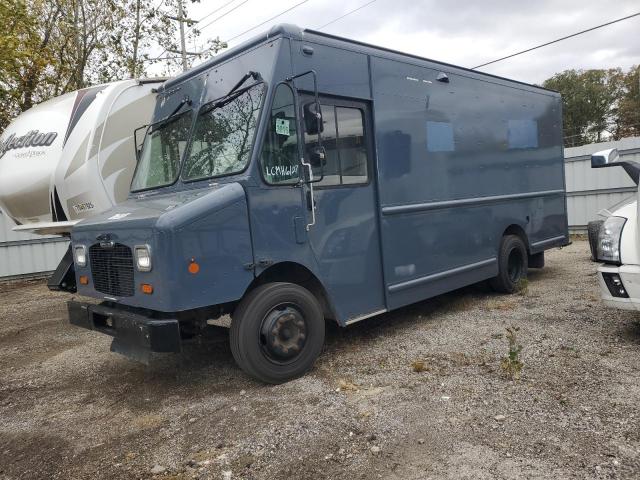  Salvage Freightliner Chassis M