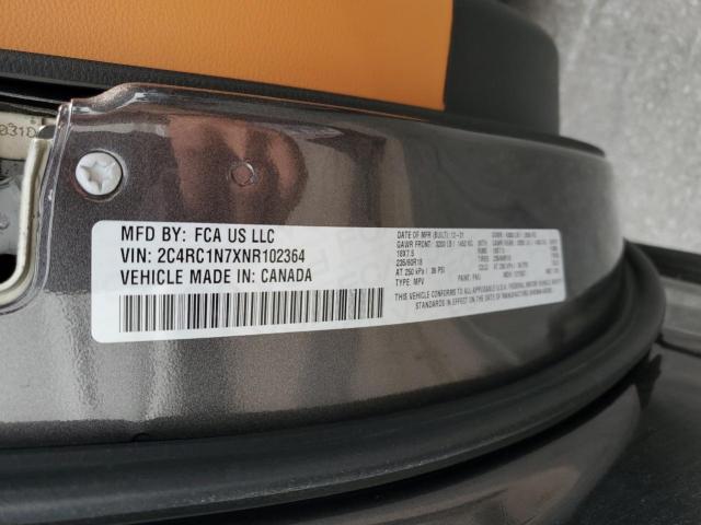 Chrysler Pacifica Hybrid Pinnacle Image 11