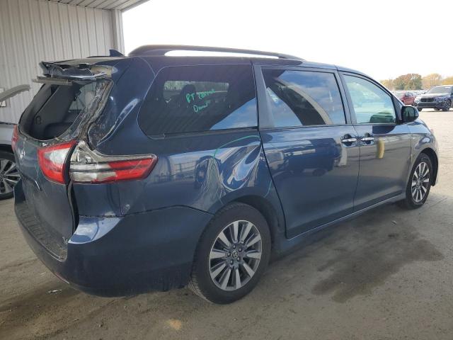 Toyota Sienna Xle Image 6