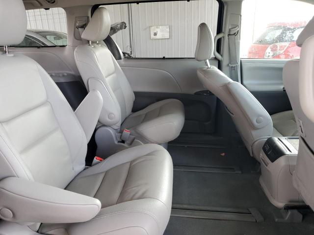 Toyota Sienna Xle Image 11