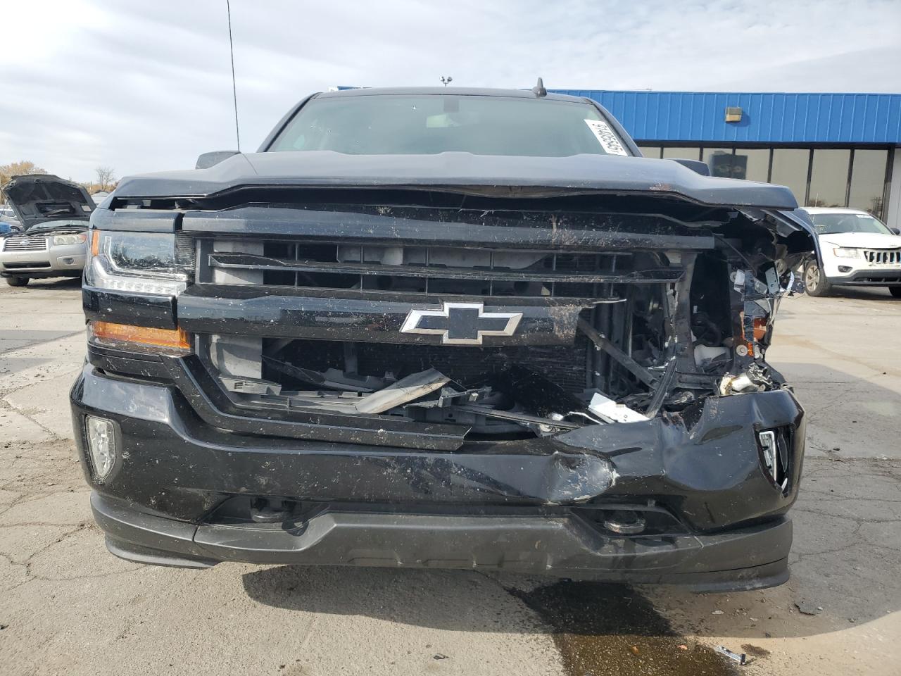 Chevrolet Silverado K1500 Lt Image 5