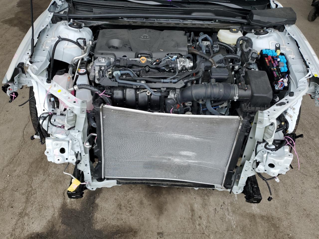 Toyota Camry Xse Image 9