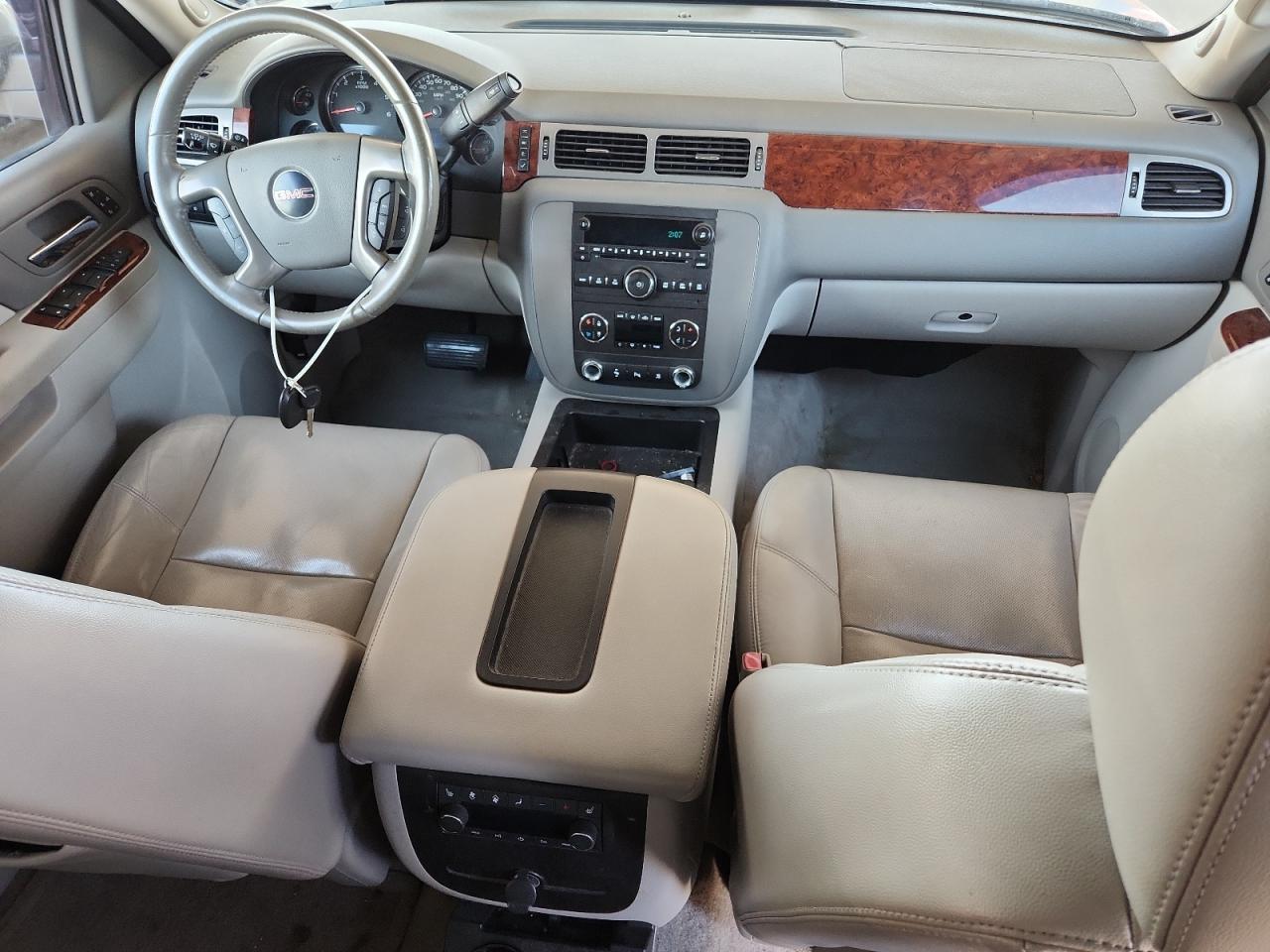 GMC Yukon K1500 Slt Image 11