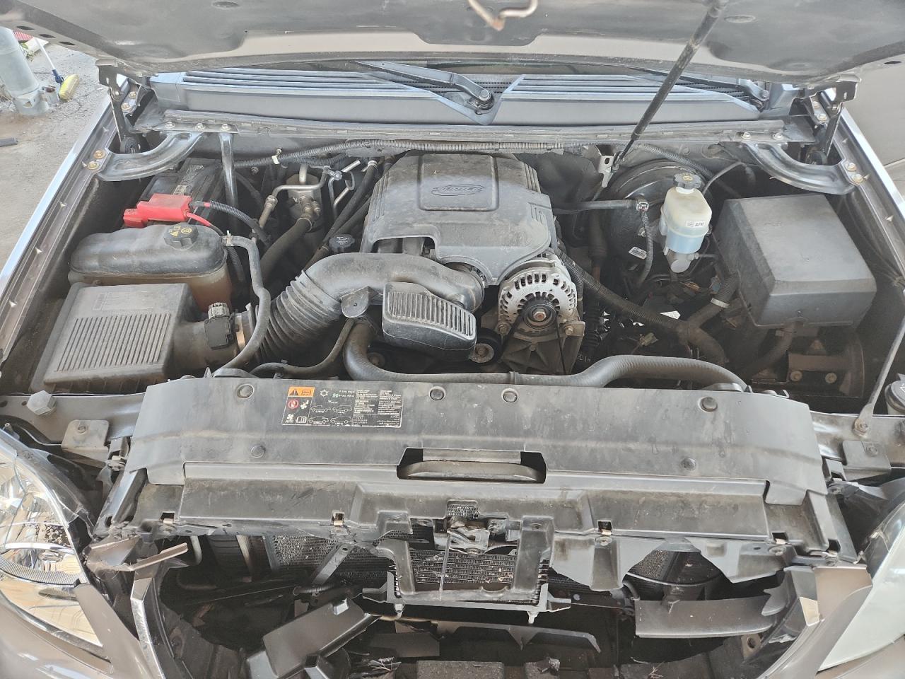 GMC Yukon K1500 Slt Image 12