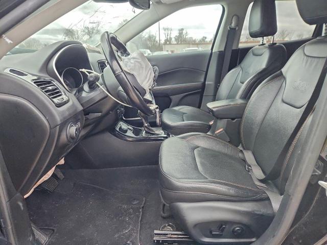 Jeep Compass Limited Image 4