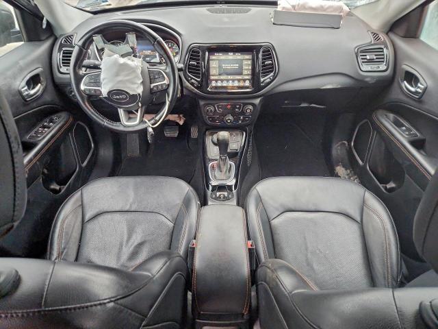 Jeep Compass Limited Image 9