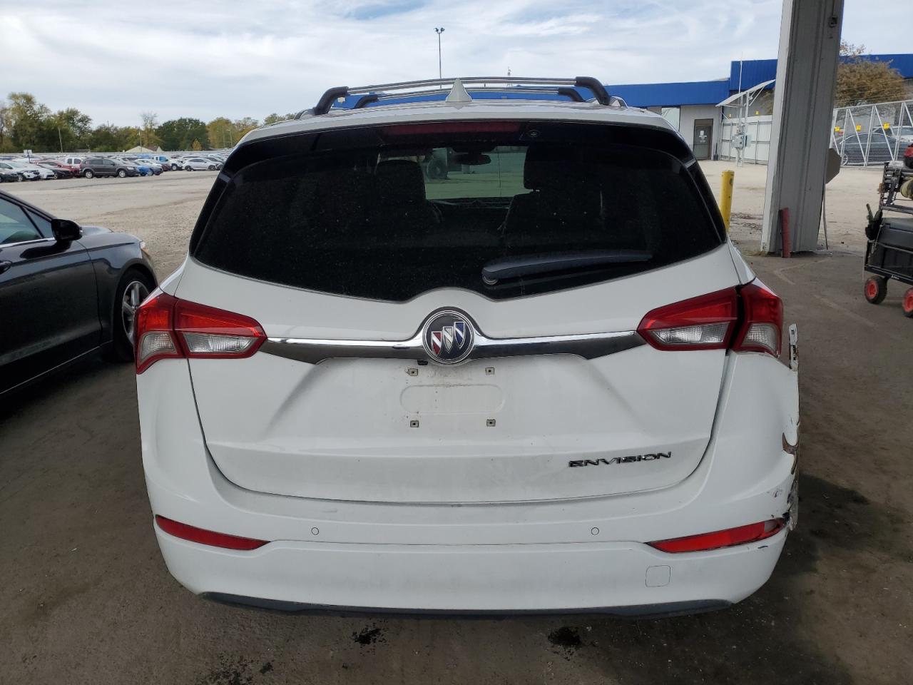 Buick Envision Essence Image 10
