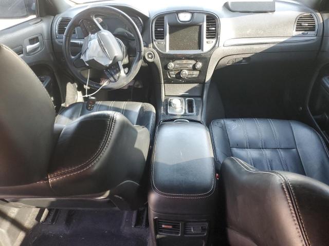 Chrysler 300 S Image 4