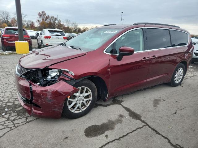  Salvage Chrysler Minivan