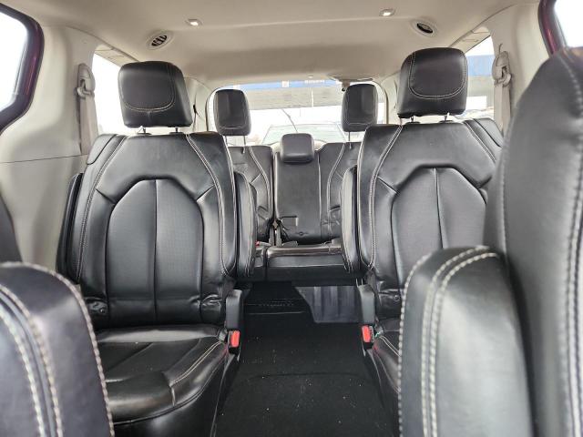 Chrysler Minivan Lxi Image 4