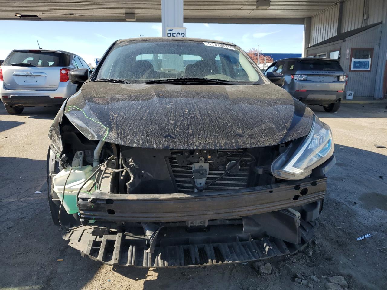 Nissan Sentra S Image 8