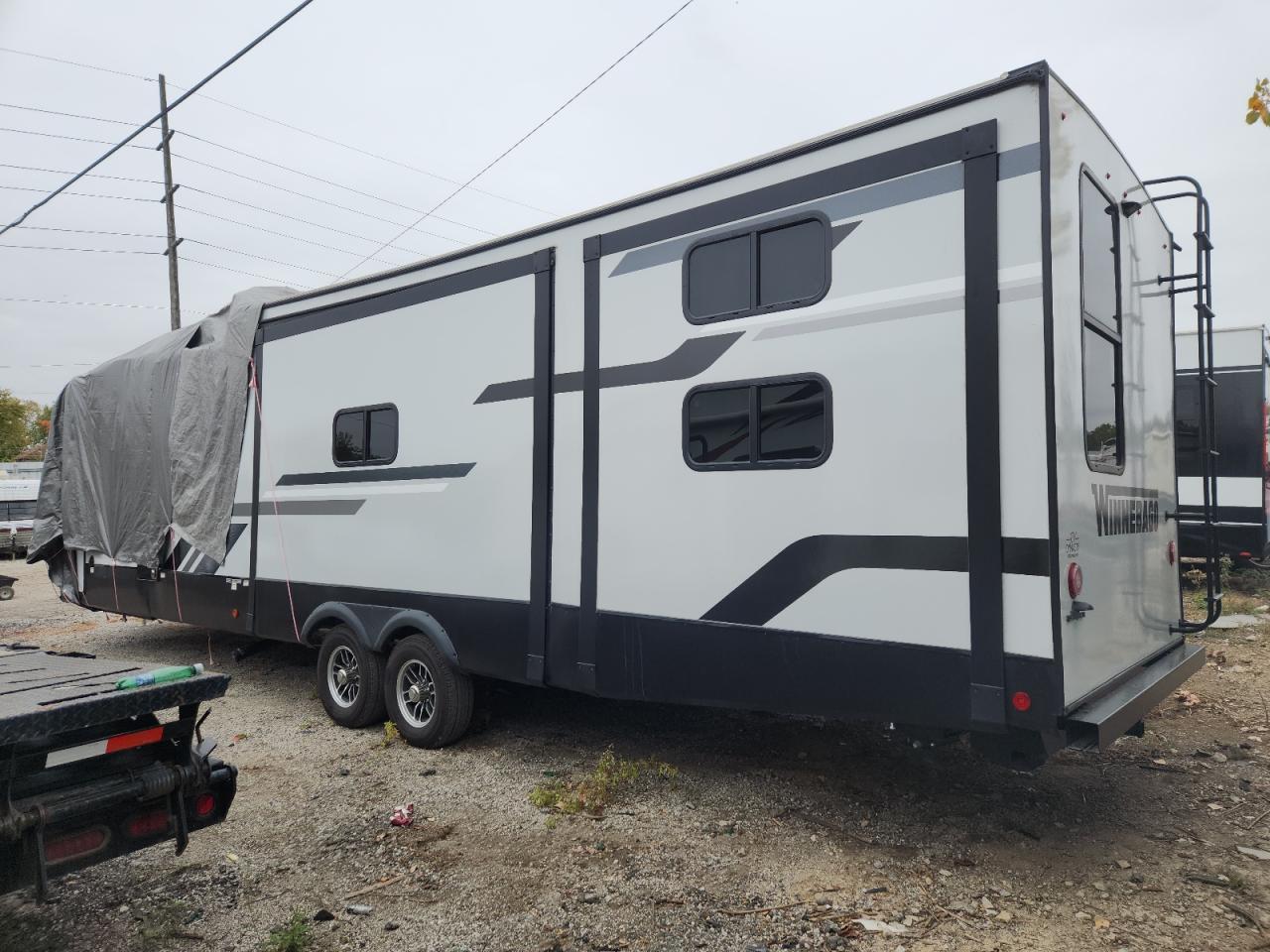 Winnebago Voyage Image 9