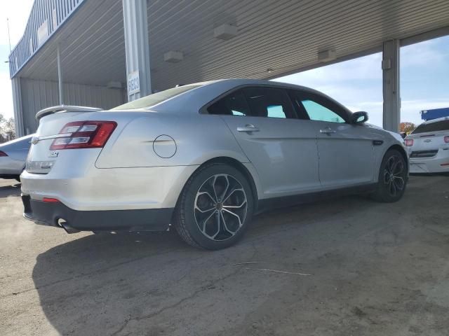 Ford Taurus Sho Image 3