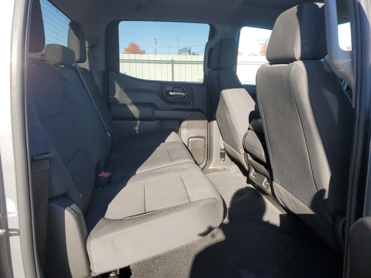 Chevrolet Silverado K1500 Custom Image 7