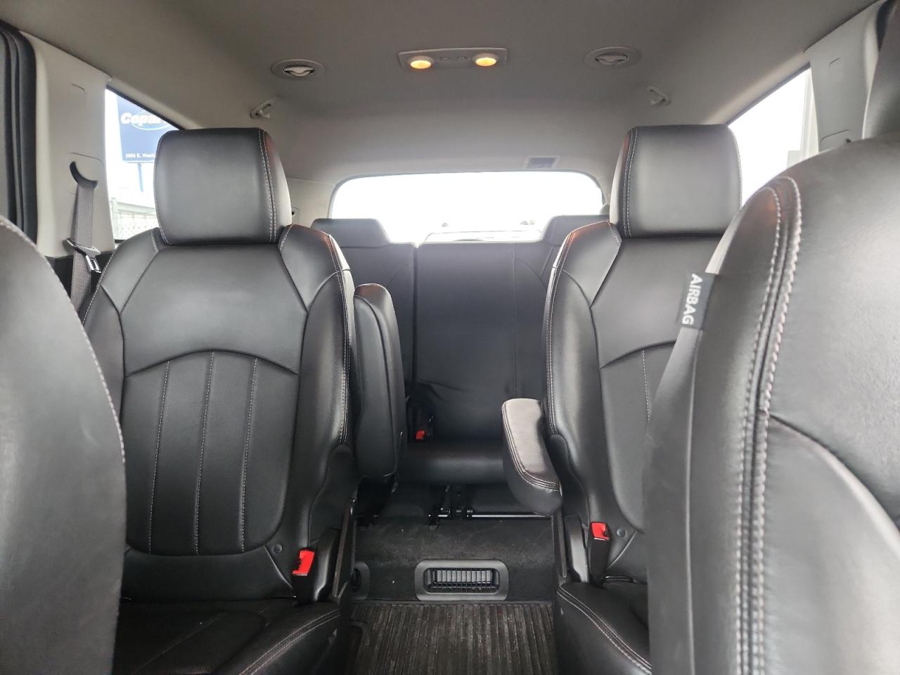 Buick Enclave Image 7