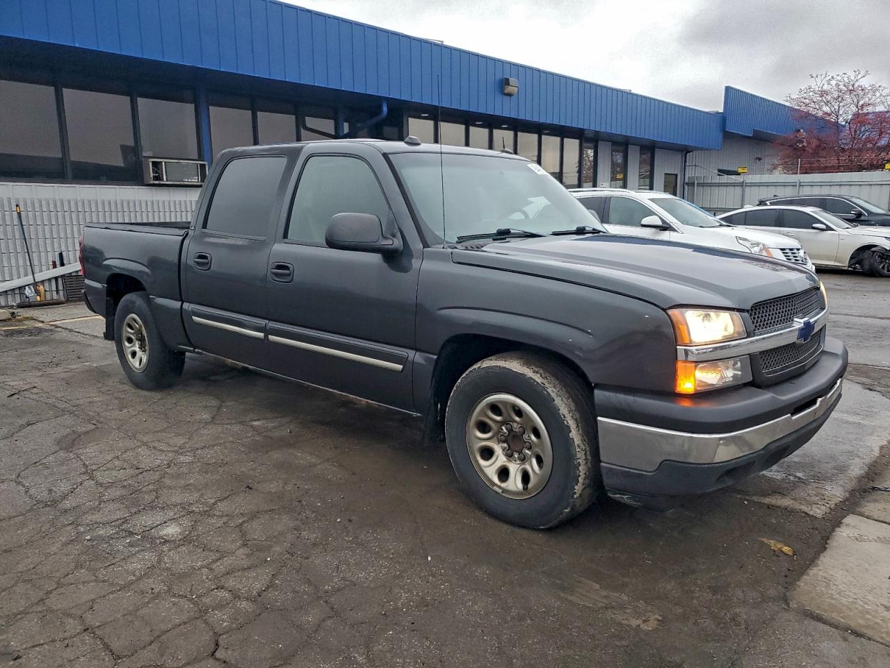 Chevrolet Silverado C1500 Image 4