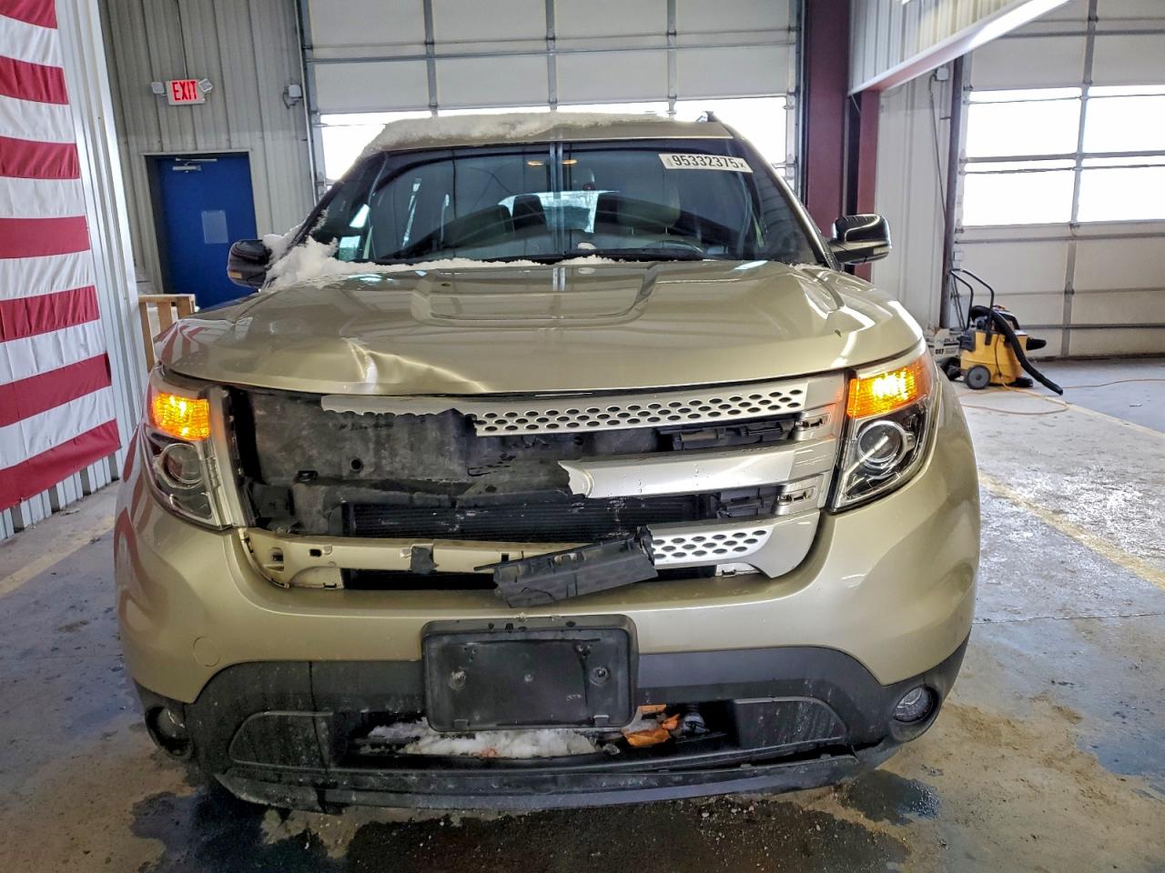 Ford Explorer Xlt Image 9