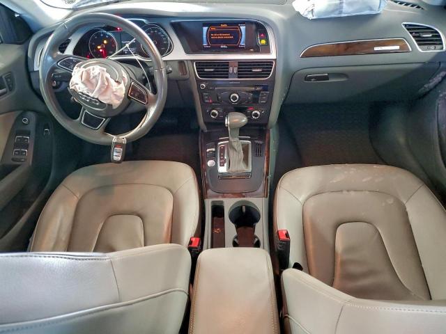 Audi A4 Premium S-line Image 9