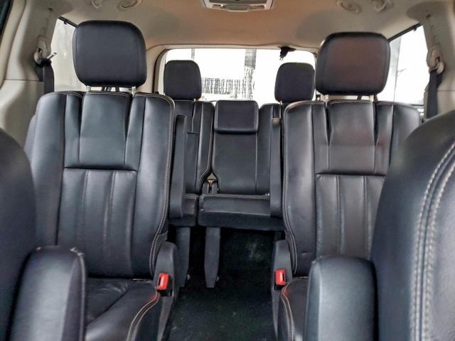 Chrysler Minivan Touring L Image 13