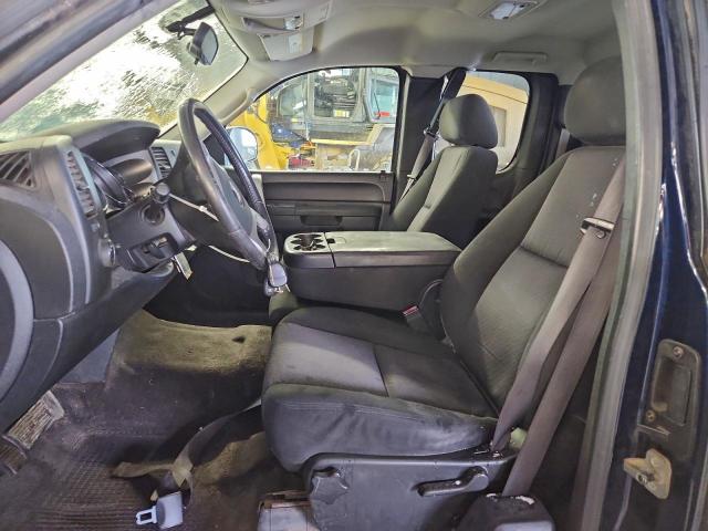 GMC Sierra K1500 Sle Image 2