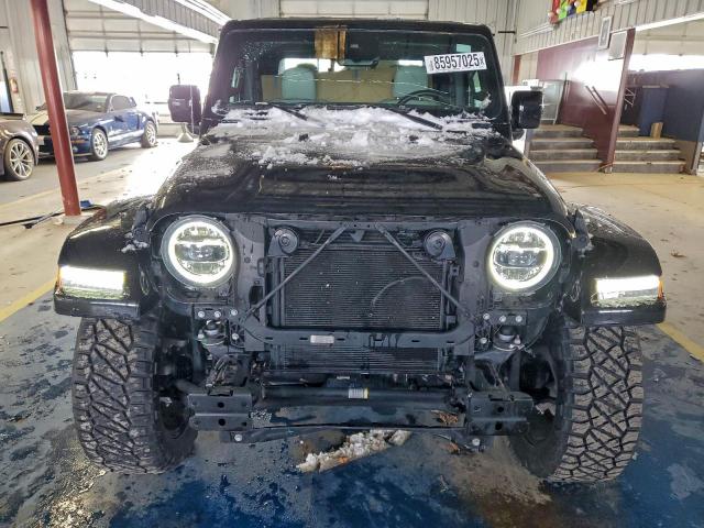 Jeep Gladiator Overland Image 3