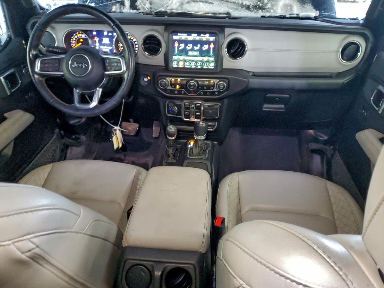 Jeep Gladiator Overland Image 9