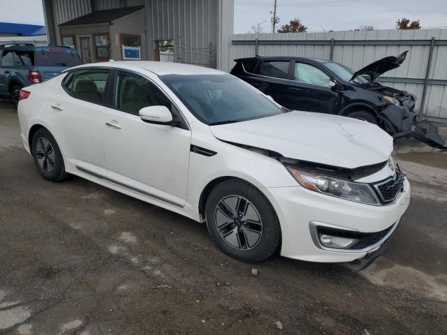 Kia Optima Hybrid Image 11