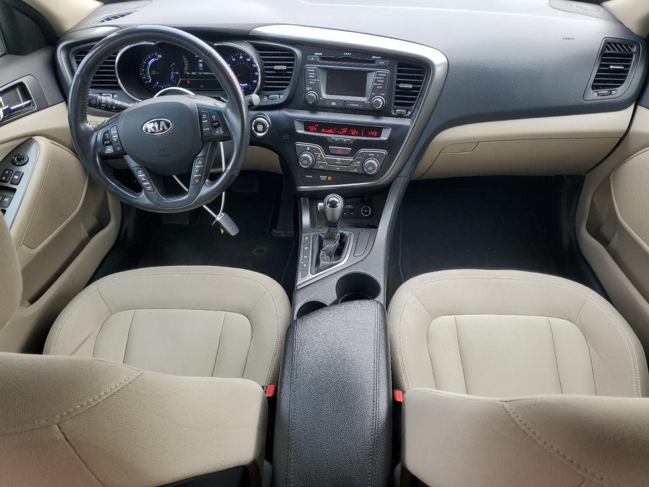 Kia Optima Hybrid Image 5