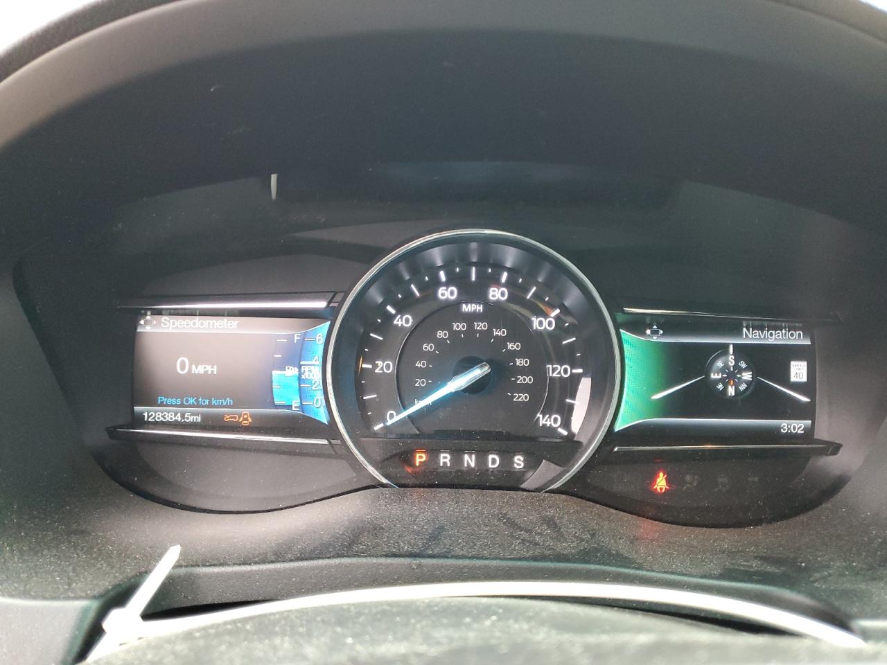 Ford Explorer Xlt Image 4