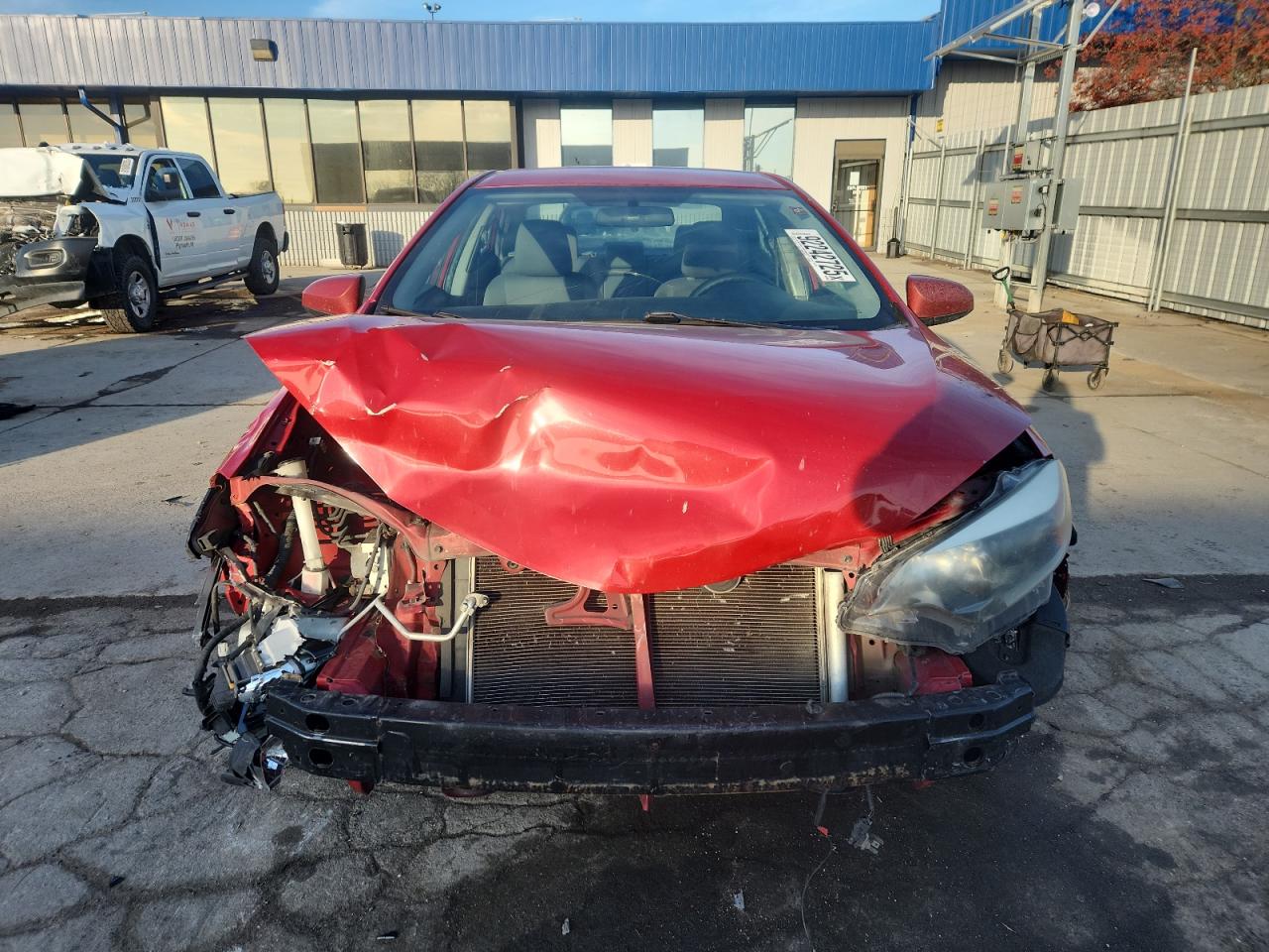 Toyota Corolla L Image 2