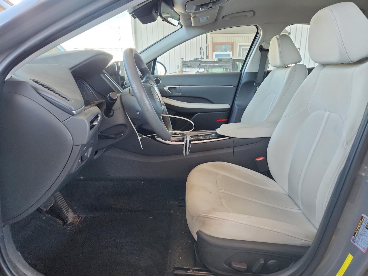 Hyundai SONATA Sel Image 6