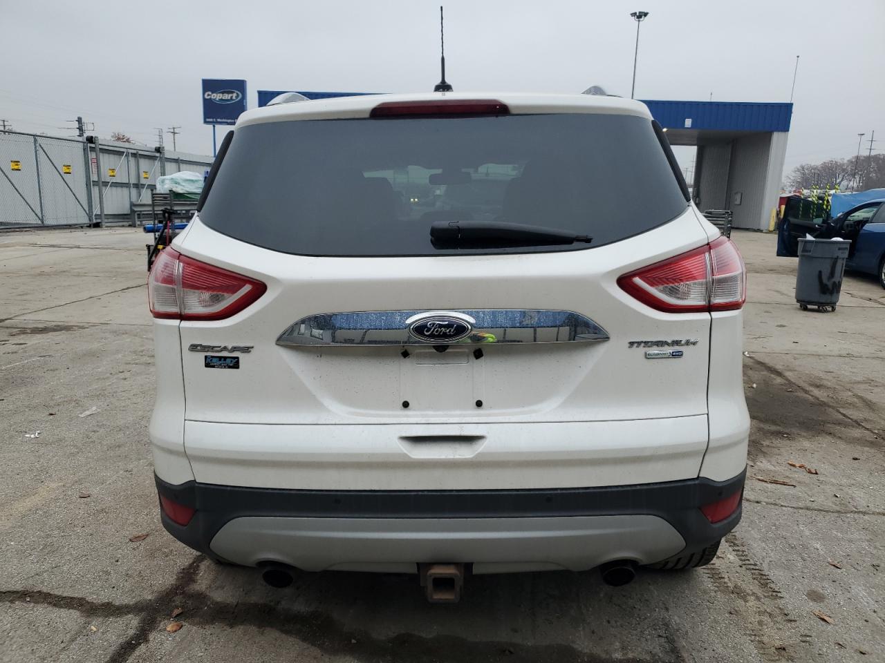 Ford Escape Titanium Image 10