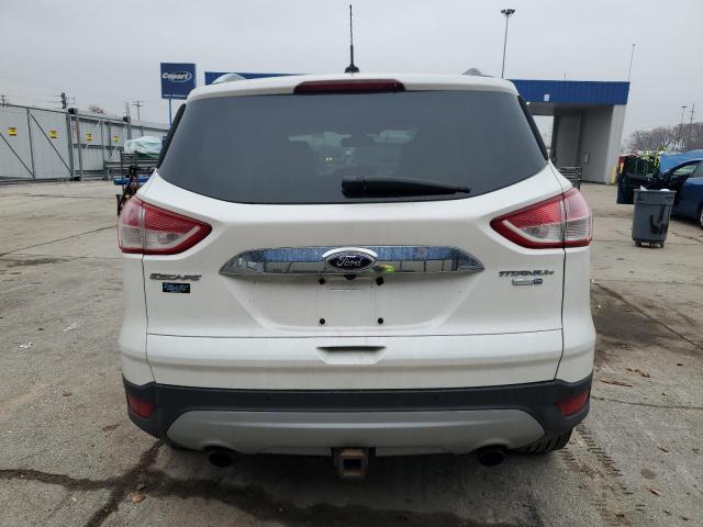 Ford Escape Titanium Image 10