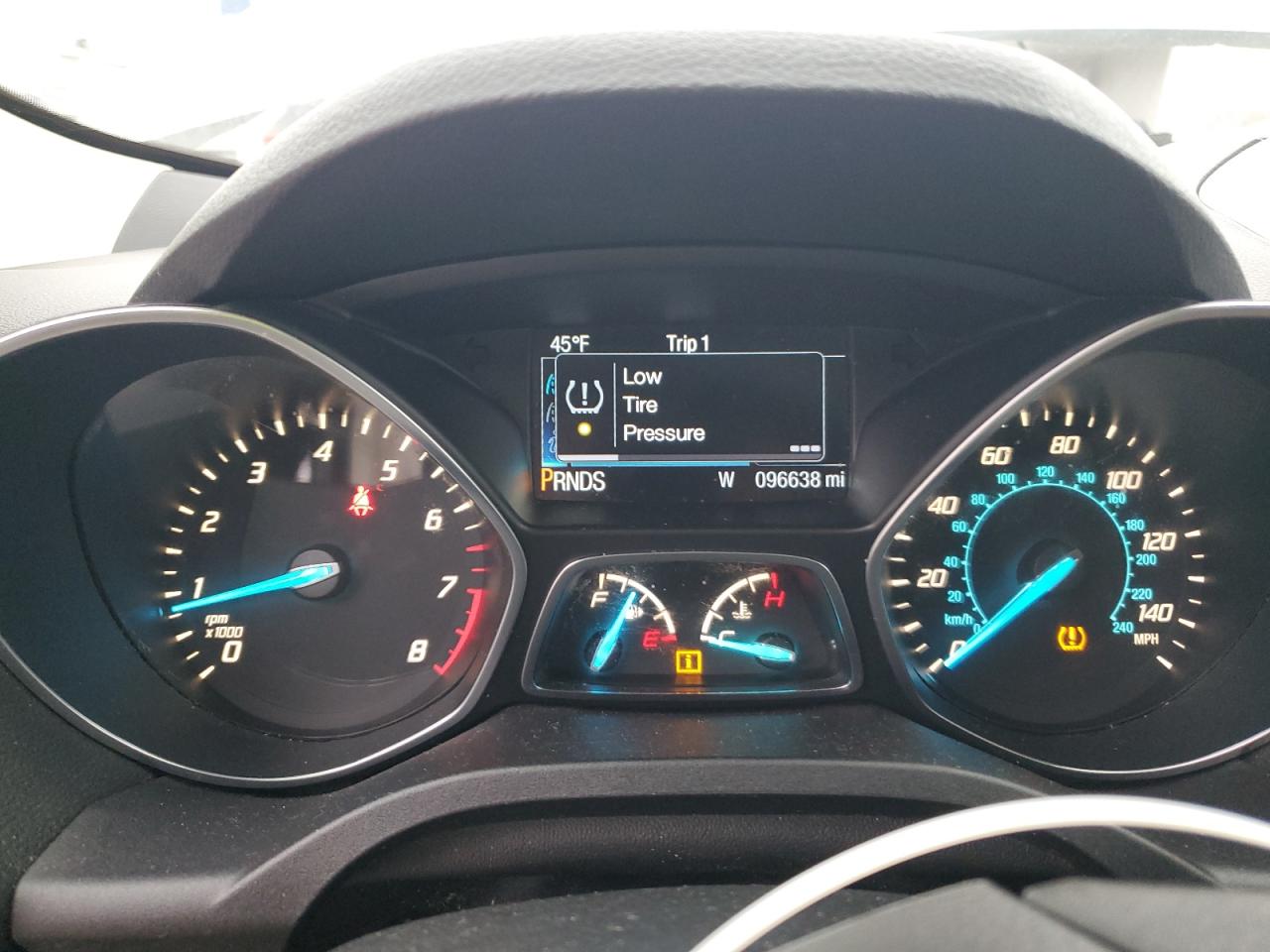 Ford Escape Titanium Image 8