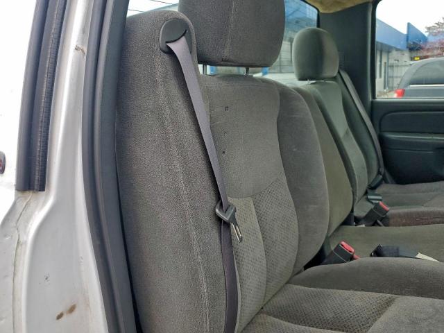 Chevrolet Silverado K2500 Heavy Duty Image 2