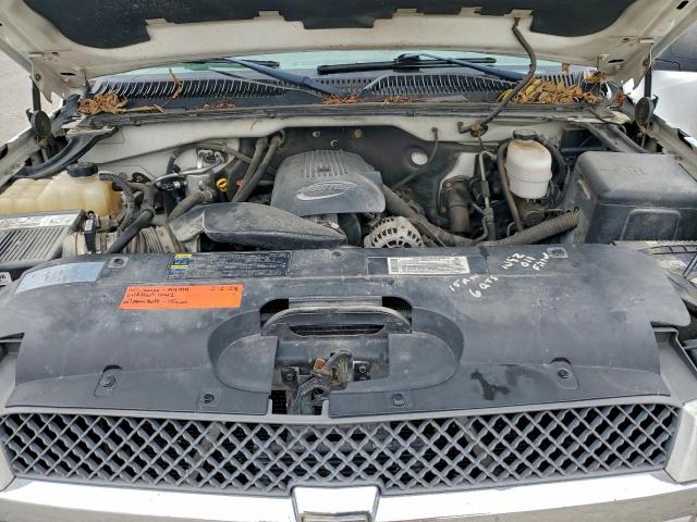 Chevrolet Silverado K2500 Heavy Duty Image 3