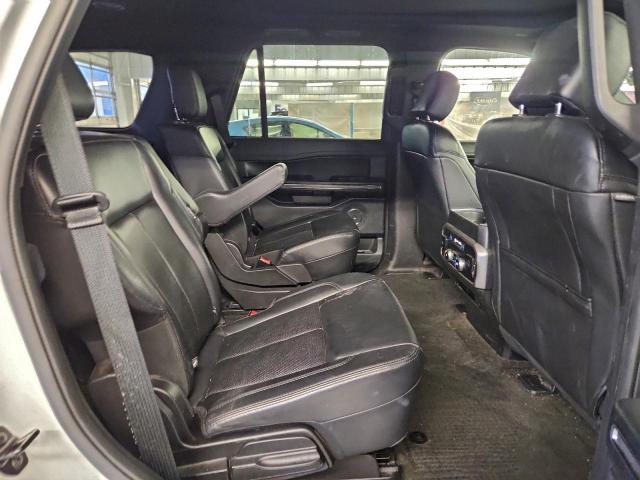 Ford Expedition Xlt Image 13