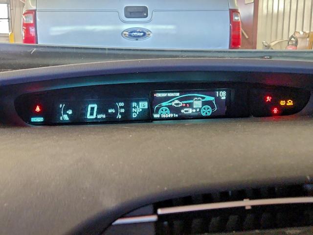 Toyota Prius Image 8