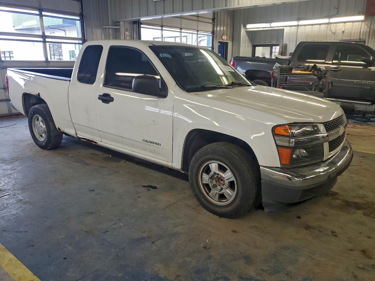 Chevrolet Colorado Image 3