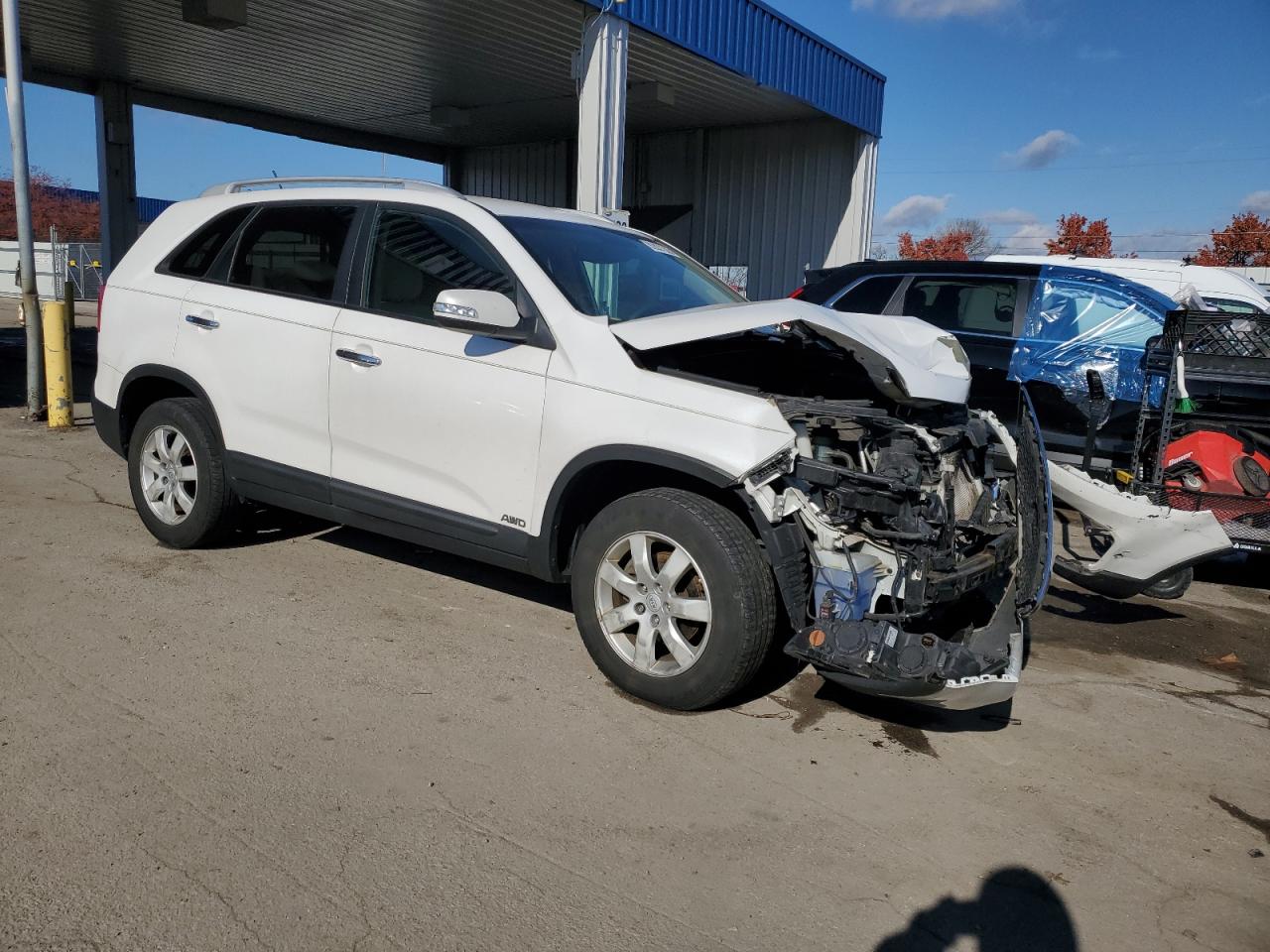 Kia Sorento Base Image 3