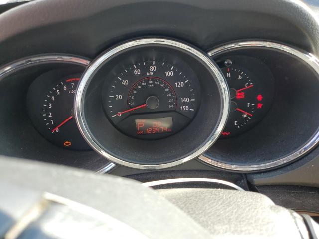 Kia Sorento Base Image 4