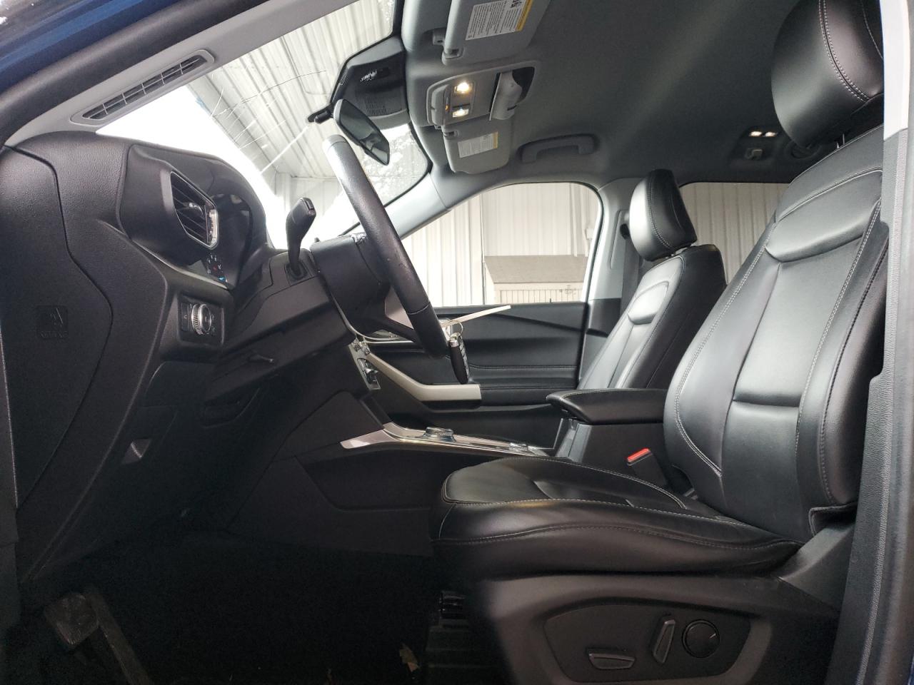 Ford Explorer Xlt Image 3